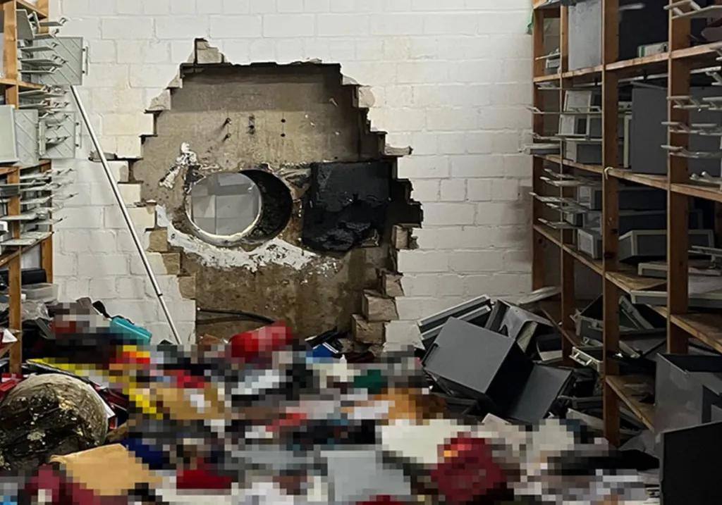 德国银行金库大劫案-百家乐技巧策略-百家乐论坛